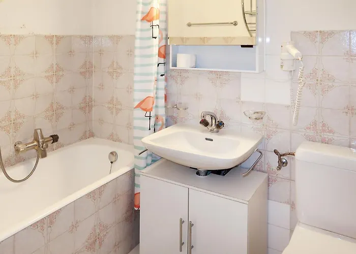 Velan-24 By Interhome